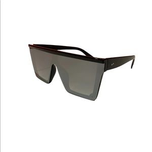 Reflective oversized sunglasses